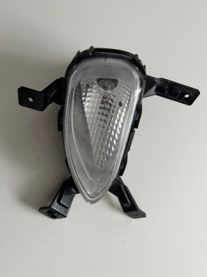 Hyundai i20 lift протитуманна фара лівий drl 92207-c8700 фото №1