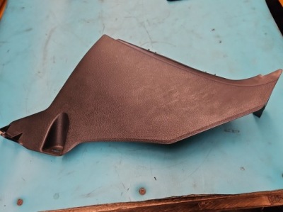 Защита заглушка пластик toyota land cruiser j200 07- 62111-60150 фото №1