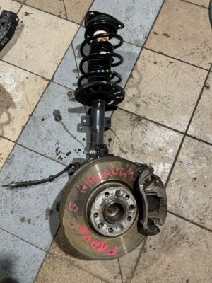 Citroen c5 aircross lift 1.5 e-hdi поворотный кулак перед левая правая фото №1