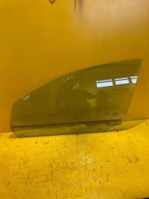 Volvo v60 2012 права сторона скло двері передніх фото №1