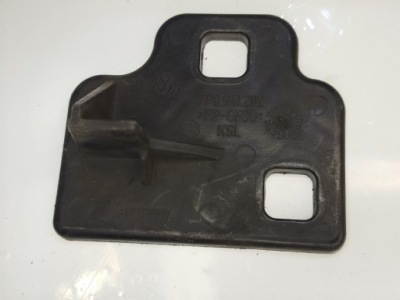 Кронштейн лампы перед vw touareg 7p 7p6941292 фото №1