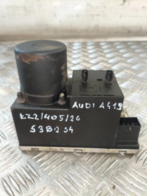 Помпа центрального замка audi a3 a4 8l0862257e фото №1