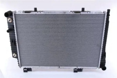 Радиатор воды 62749a nissens mercedes фото №1