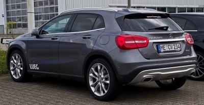 ŽIBINTAI MERCEDES GLA EUROPA Z USA 