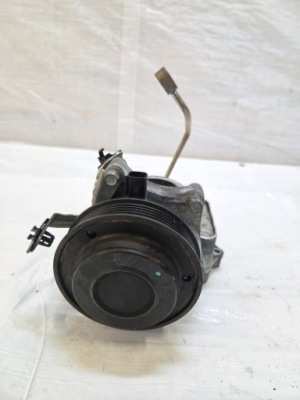 Насос воды opel adam 1,0 tb 12641869 фото №1