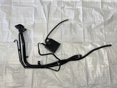 Suzuki swift mk8 1.2 заливная горловина топлива фото №1