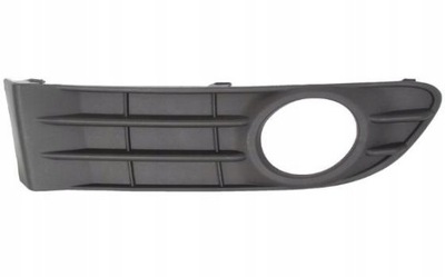 Решітка радіатора бампера перед volvo s40 07- права фото №1