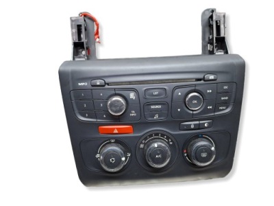 Панель кондиционера радио 9666395977 citroen c4 ii ds4 2010- фото №1