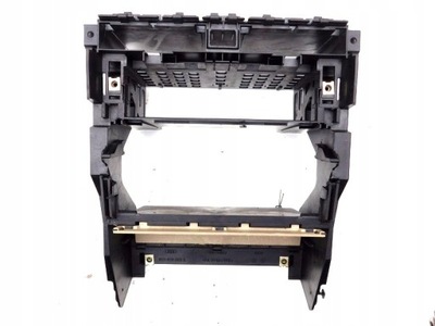 03/22 audi a4 b6 рамка каркас радио консоли фото №1