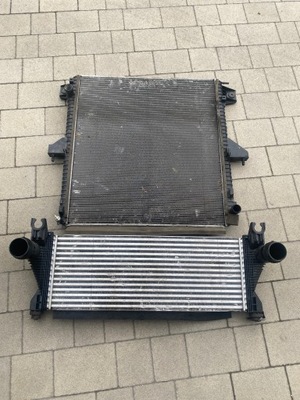 Радіатор ford ranger raptor jb3g-8c342-ab фото №1