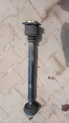 Приводной вал правая перед vw golf 1.8kat 95r фото №1