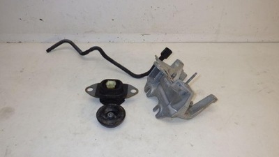 Кронштейн подушка двигуна renault zoe ii 112223722r фото №1