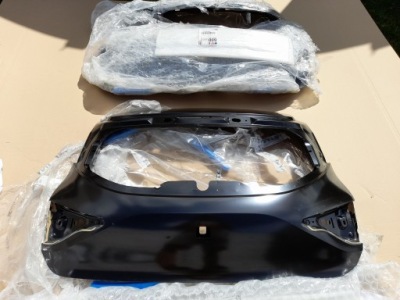 Кришка багажника задня задня renault clio v 5 hb камера org nowa фото №1