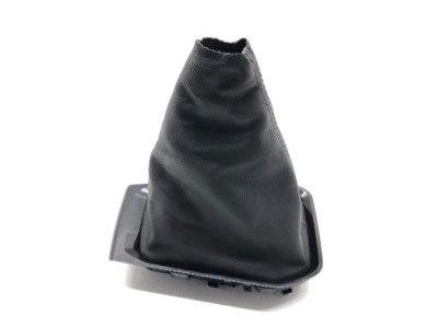 Чехол рамка переключения передач renault clio v tce 90 [91 km] бензин 2020-2022 фото №1