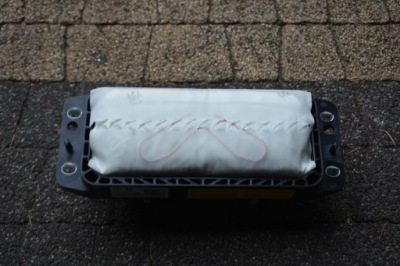 Подушка безпеки подушка пасажира vw passat b8 3g0880204d фото №1