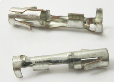 З'єднувач elekt. volvo pin do роз'єми оригінальний номер volvo 3944653 фото №1