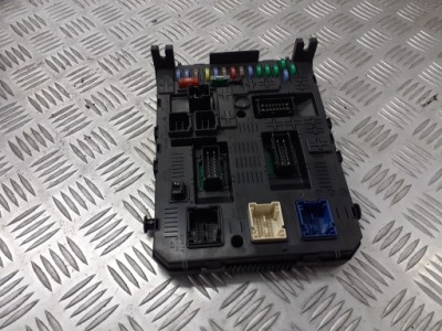 Коробка модуль bsi peugeot 407 2.0 hdi 9664059080 фото №1