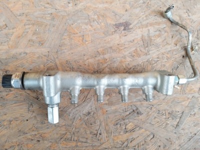 Молдинг впрыскная opel gm mokka astra 1.7cdti dts 10q 42879 фото №1