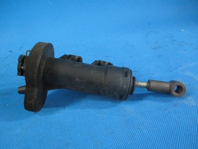 Помпа зчеплення audi a6 c6 4f0721401a фото №1