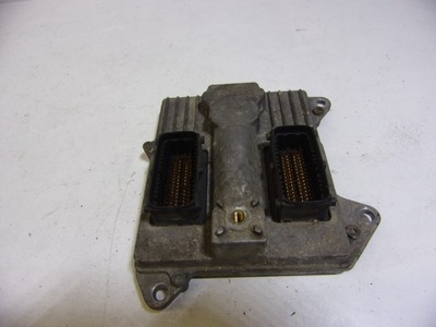 COMPUTADOR DEL MOTOR UNIDAD DE CONTROL OPEL VECTRA C 2.2 2,2 55558138AA  