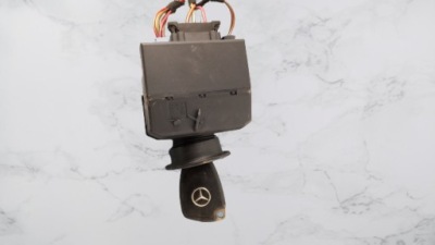 Замок запалювання mercedes benz 150 1.5b 07r фото №1