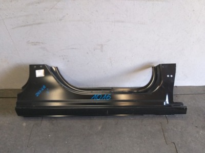 Поріг перед правий opel zafira c фото №1