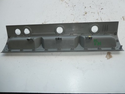 Vivaro trafic ii защита порог пол задняя 011218 фото №1