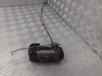 Замок двері правий задня opel zafira b 13210739pw фото №1