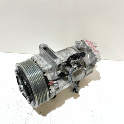 Renault clio v компресор кондиціонера 926005450r фото №1