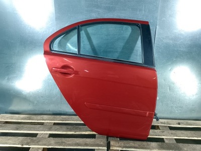 DE PUERTA DERECHA PARTE TRASERA MITSUBISHI LANCER VIII P26A HATCHBACK  