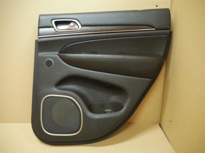 Оббивка двері правий задня cherokee wk2 summit фото №1