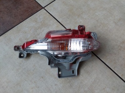 Поворотник - правий - mazda 3 iii - lift фото №1