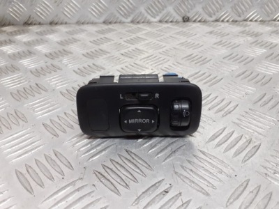 Панель регулировки зеркал toyota yaris verso фото №1