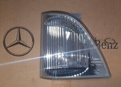 Відбивач перед mercedes vario правий 6708260140 фото №1