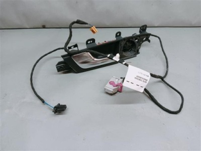 Audi a3 8p lift ручка двері лівий задня 8p4839019d фото №1