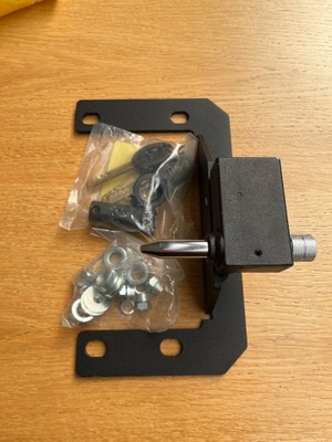 NIEDZWIEDZ - LOCK BLOCK BOX GEAR VW GOLF V  