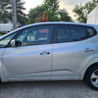 Kia venga двері задні ліва задня 2r фото №1