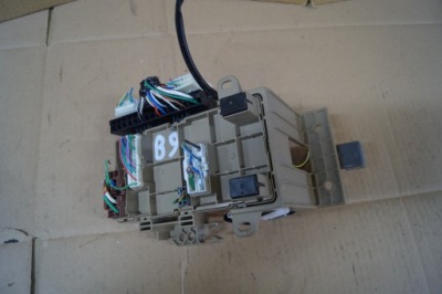 Коробка предохранителей subaru wrx sti 82201va030 фото №1