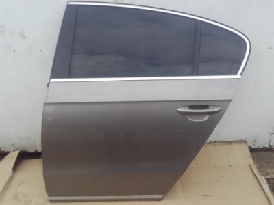 Двері ліва задні задня vw passat b7 sedan повний фото №1