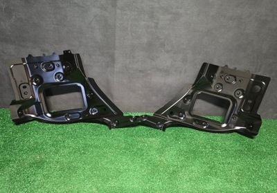 Уголок подкрылок заднего правый левый porsche taycan фото №1