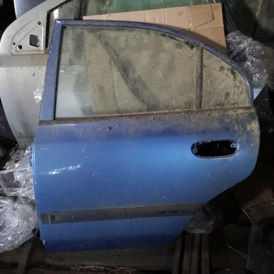 Mitsubishi carisma дверь задние левая левый задняя фото №1