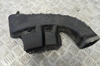 Toyota rav4 v резонатор повітрозабірник повітря 21- фото №1