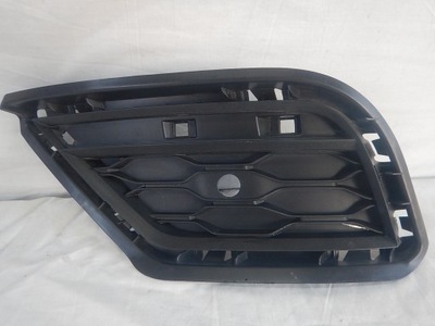 Vw t-roc права решітка w бампер задня 2ga807246c 2ga807012a фото №1