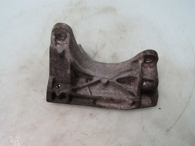 A6 c4 2.5 tdi 97r кронштейн двигателя правая кронштейн фото №1