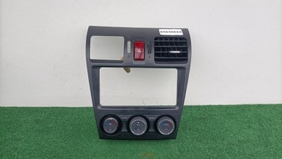 Subaru forester sj 4 iv панель кондиционера рамка радио k58/666xx фото №1
