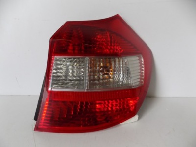 Bmw 1 e87 лампа задня права - 11778 фото №1