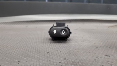 Lnc6388aa перемикач вікон jaguar s-type xj8 фото №1