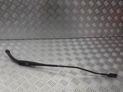 Рычаг дворники правый перед dacia lodgy 1.6 288861710r фото №1