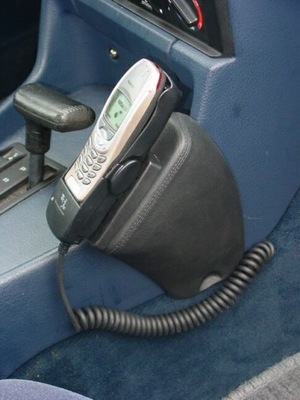 Uchwyt na telefon KUDA BMW 5 e34