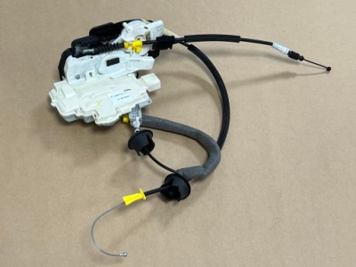 Audi a6 a7 4g замок двері лівий 4g8839015 фото №1